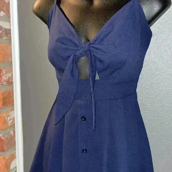 Women’s Yidarton Dress Size S Navy Blue Tie Front Cutout - Picture 2 of 10